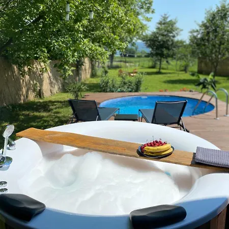 Holiday home Sardunya