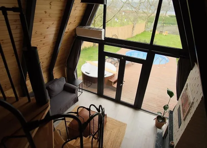 Sardunya בית נופש ספנג'ה